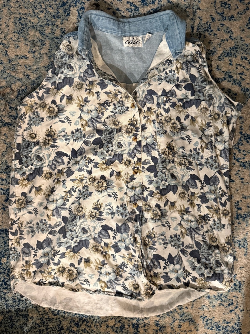 Chic vintage denim floral vest button top sz l large